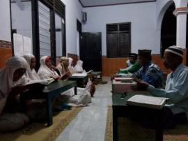 Jama'ah Kasepuhan ini Istiqomahkan Tadarus Al-Qur'an