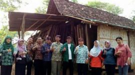 Wakil Bupati Kunjungi Calon Kampung Seni Mbah Gito