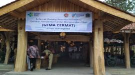 Sosialisasi Gerakan Masyarakat Cerdas Menggunakan Obat (GEMA CERMAT) di Kabupaten Gunungkidul