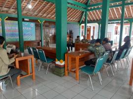 FGD Mahasiswa FISIPOL UGM Bahas Kondisi Sosial, Ekonomi, dan Pariwisata Bejiharjo