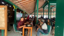  Disdukcapil Gunungkidul Laksanakan Aktivasi IKD di Balai Kalurahan Bejiharjo